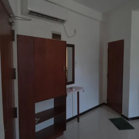 Metro Stay Kurunegala Exterior photo